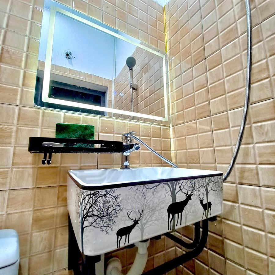 Amelie Homestay Hanoi Exterior foto